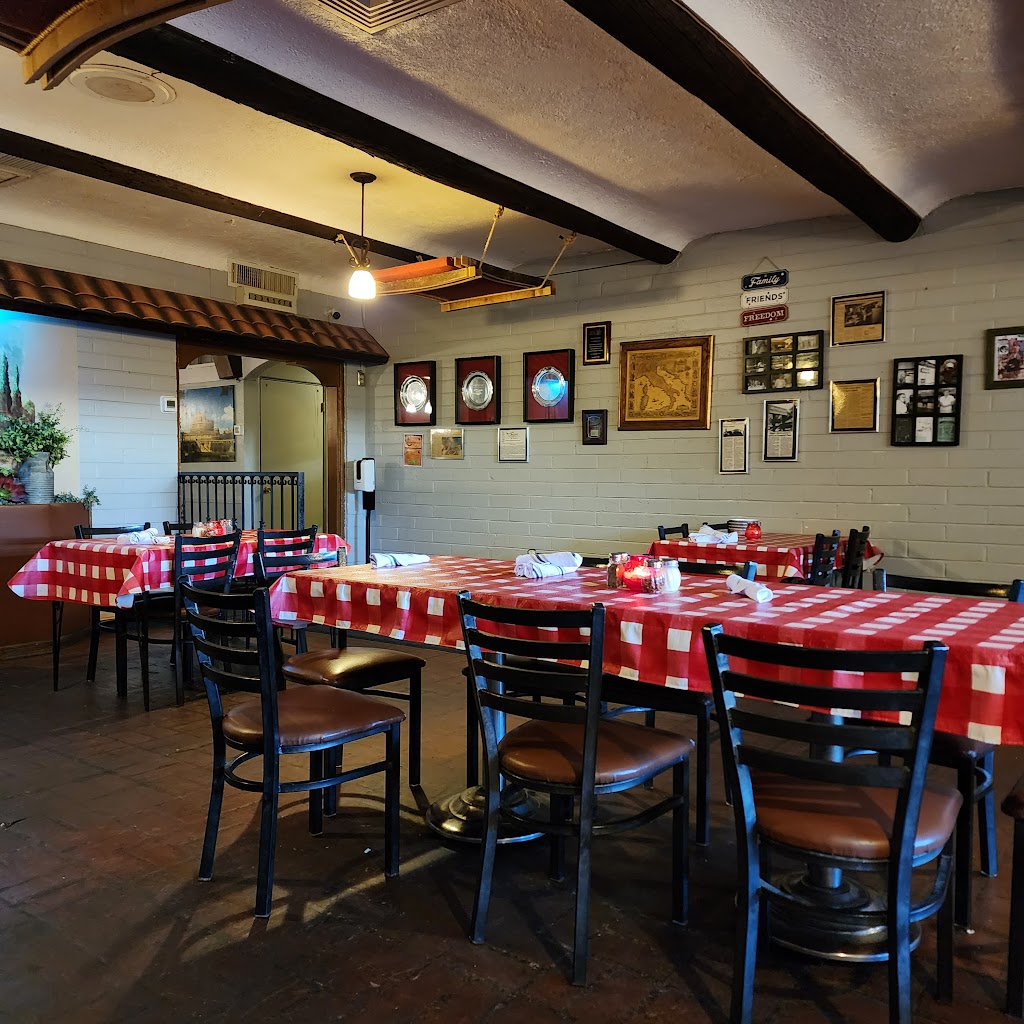 Mama Louisas Italian Restaurant & Catering | 2041 S Craycroft Rd, Tucson, AZ 85711, USA | Phone: (520) 790-4702