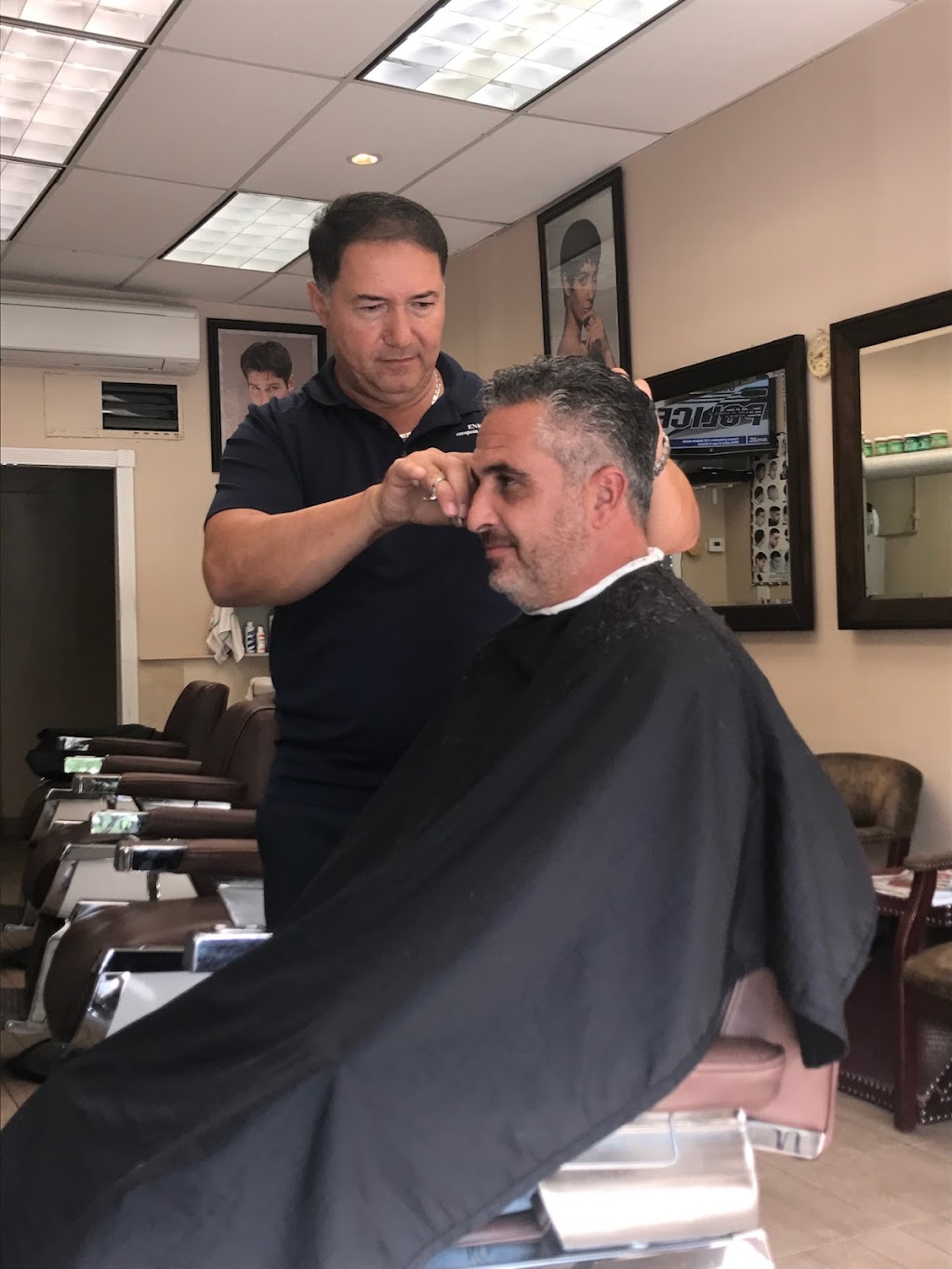 Enkos European Barber Shop | 875 Saw Mill River Rd, Ardsley, NY 10502, USA | Phone: (914) 693-5704