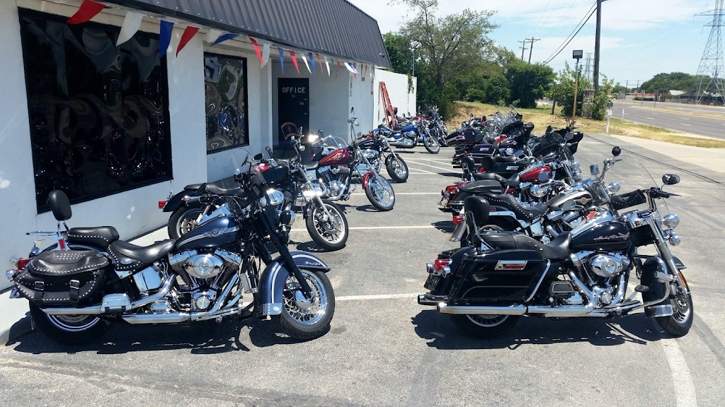 Reeds Motorcycles | 1240 W Hurst Blvd, Hurst, TX 76053, USA | Phone: (817) 589-6036