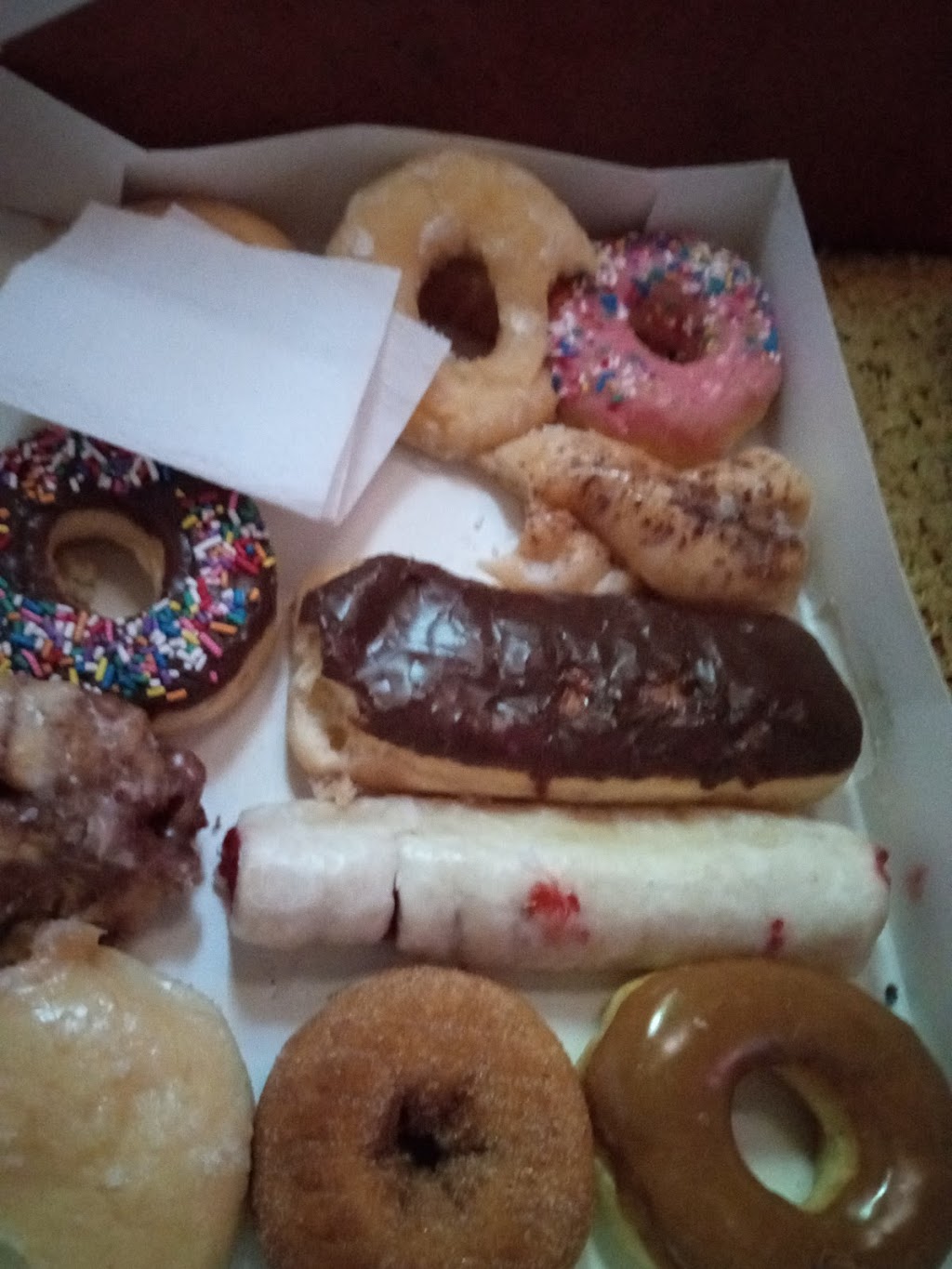 Best Donuts | 1700 N Center St, Bonham, TX 75418, USA | Phone: (903) 640-4226