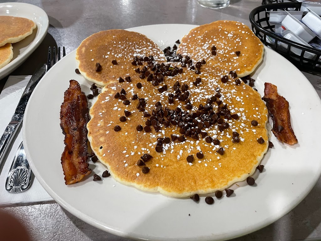 Jonny Cakes Cafe | 5846 Sheldon Rd, Canton, MI 48187, USA | Phone: (734) 335-6537