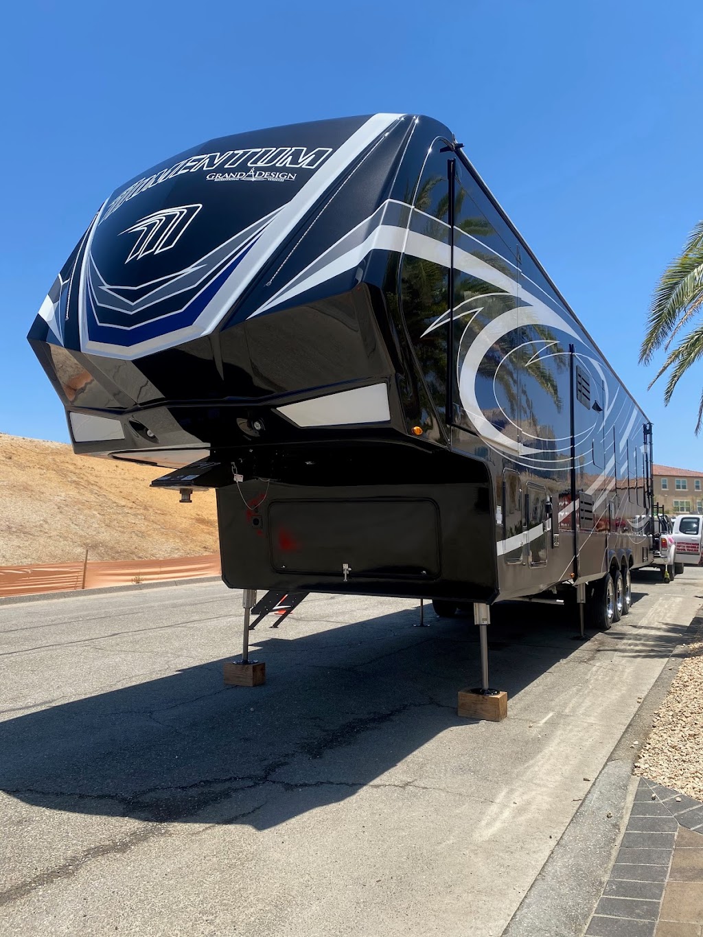 United Mobile RV Detailing & Ceramic Coatings | Ivy Ave, Yucaipa, CA 92399 | Phone: (909) 708-1259