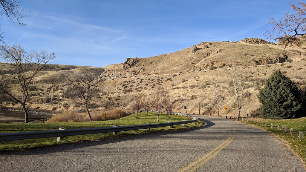 Lucky Peak State Park Sandy Point Unit | 9723 ID-21, Boise, ID 83716, USA | Phone: (208) 334-2432