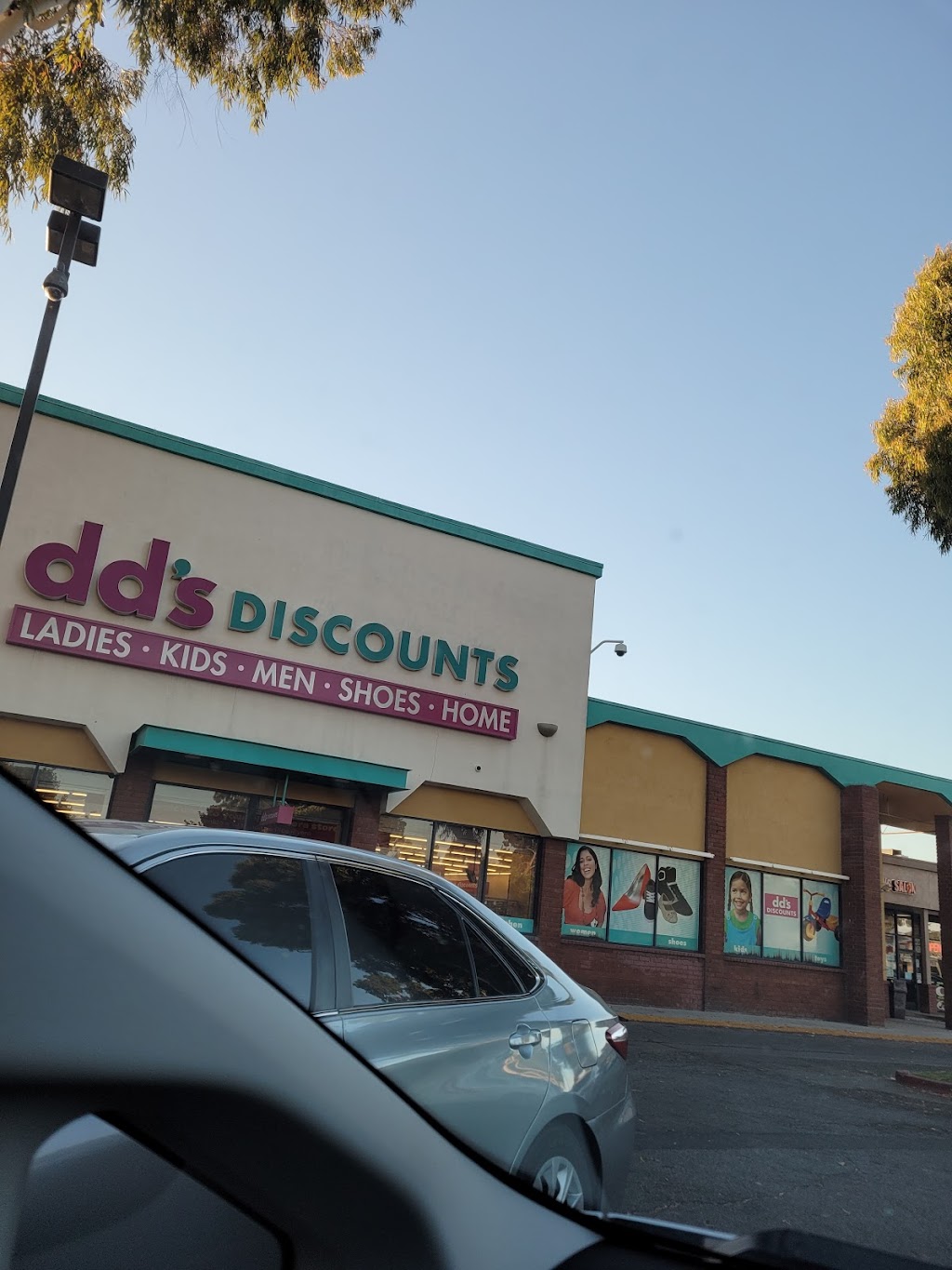 dds DISCOUNTS | 6101 Rosemead Blvd, Pico Rivera, CA 90660, USA | Phone: (562) 942-8737