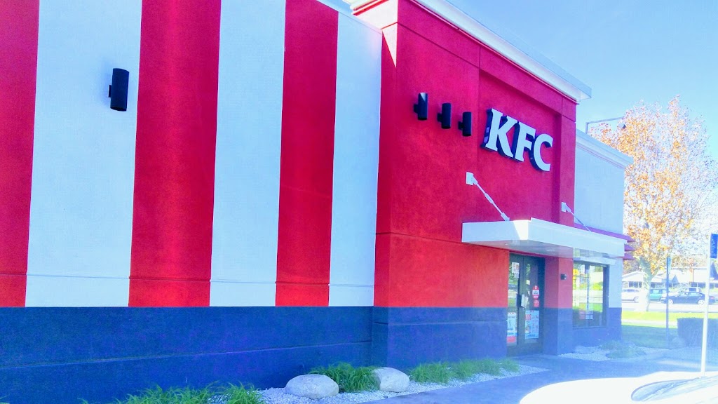 KFC | 7970 Limonite Ave, Riverside, CA 92509, USA | Phone: (951) 685-8485