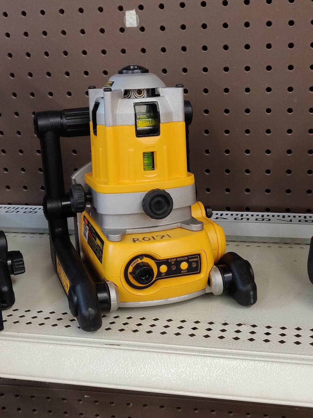 Mt Horeb Do it Best Lumber 501 W Main St, Mt Horeb, WI 53572, USA