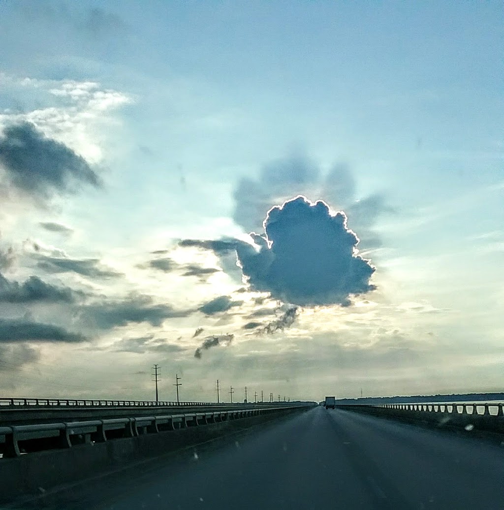 Sea Oats Motel | 112 N River Dr, Jarvisburg, NC 27947, USA | Phone: (252) 491-8455