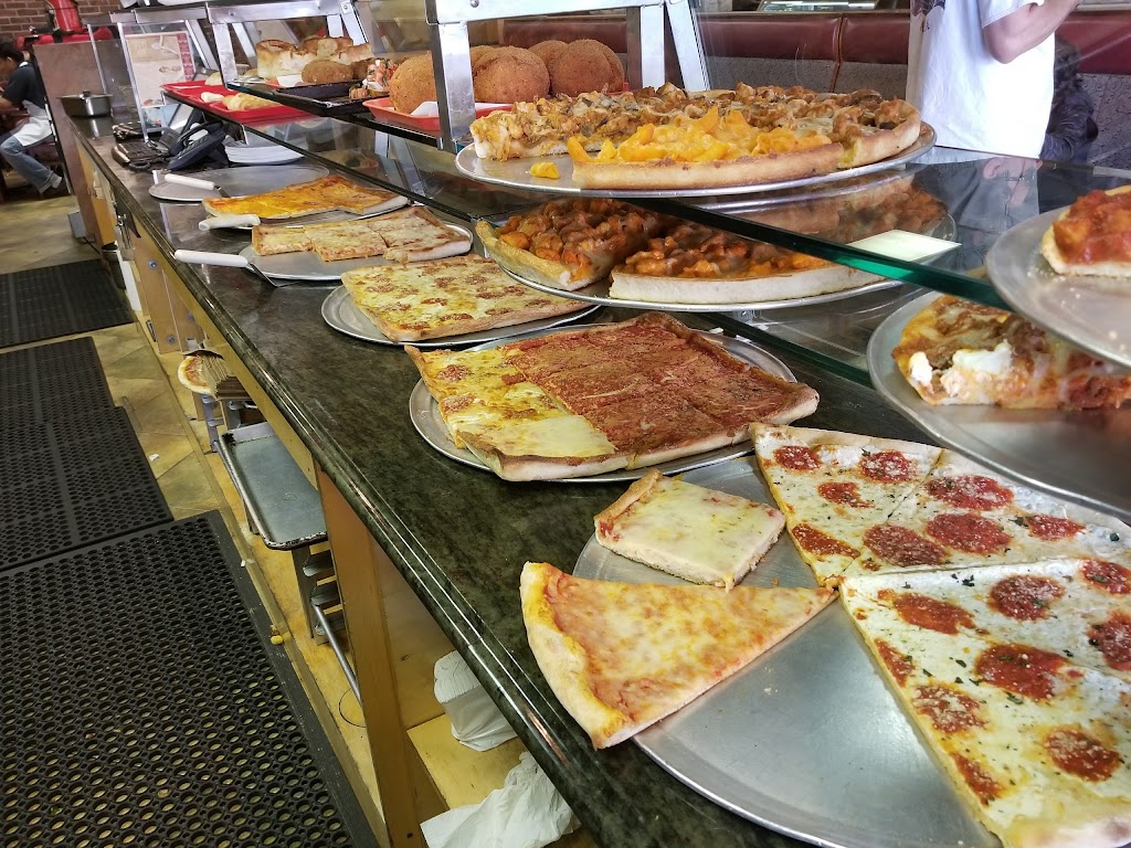 Pats Pizza | 3527 Hempstead Tpke, Levittown, NY 11756, USA | Phone: (516) 605-0310