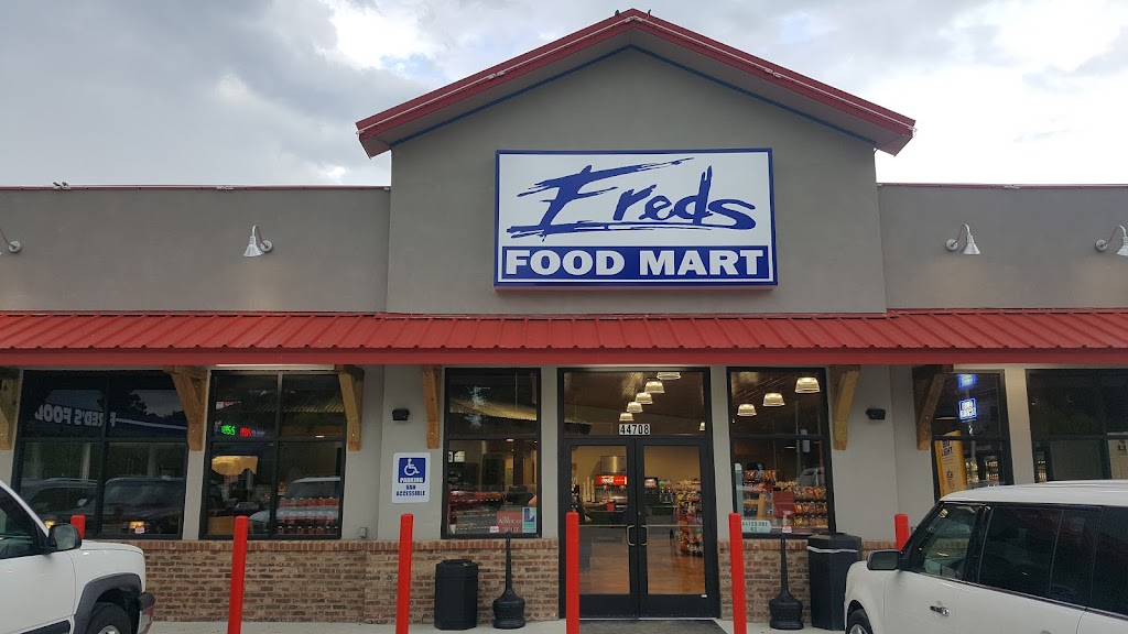 Fred’s On The River – Food Mart and Deli | 44708 LA-42, Prairieville, LA 70769, USA | Phone: (225) 622-6639