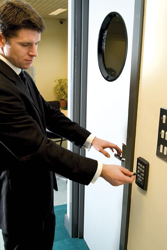 Commercial Locks Repier Pasadena | 4300 Fairmont Pkwy, Pasadena, TX 77504, USA | Phone: (281) 456-4142