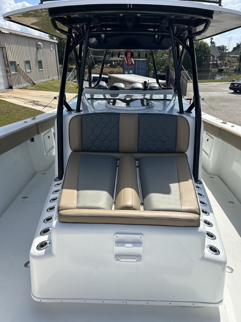 THE CANVAS MAN LLC | 1350 Orleans St, Mandeville, LA 70448, USA | Phone: (504) 236-1030