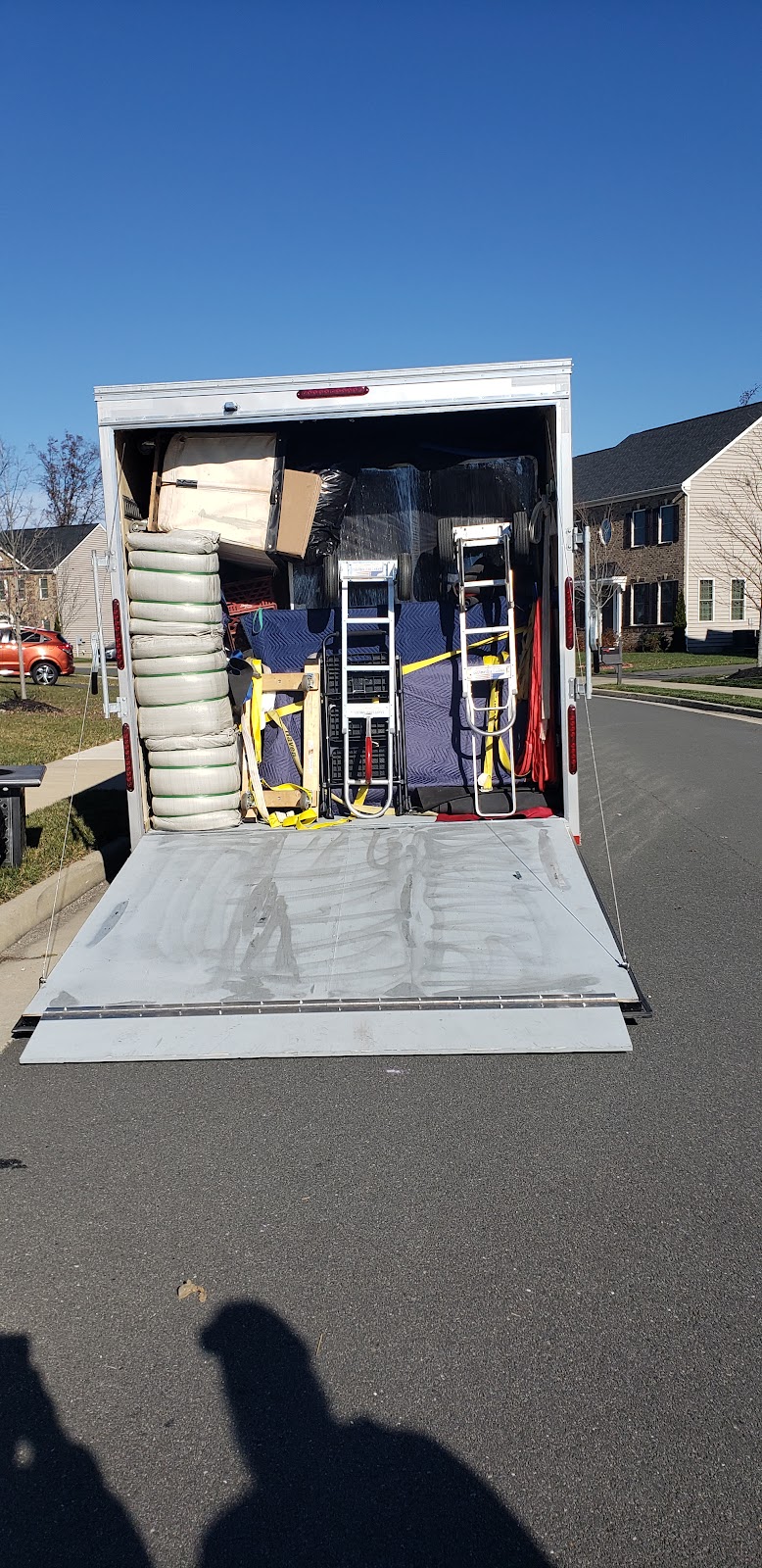 Barrys Best Movers | 112 Oakgrove Rd STE 112, Sterling, VA 20166, USA | Phone: (703) 622-3061