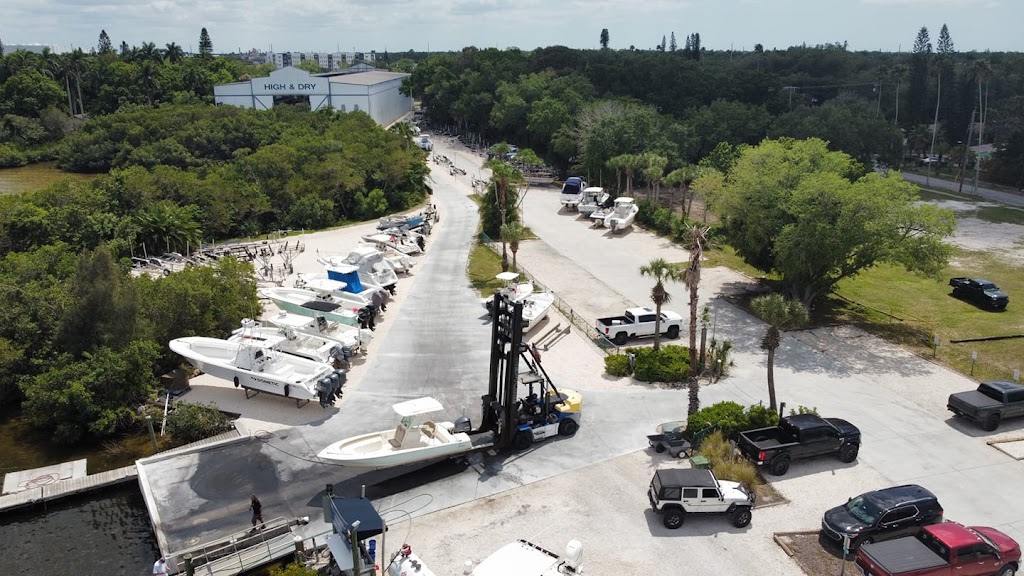 Tarpon Pointe Marina | 234 6th St NE, Bradenton, FL 34208, USA | Phone: (941) 745-1199
