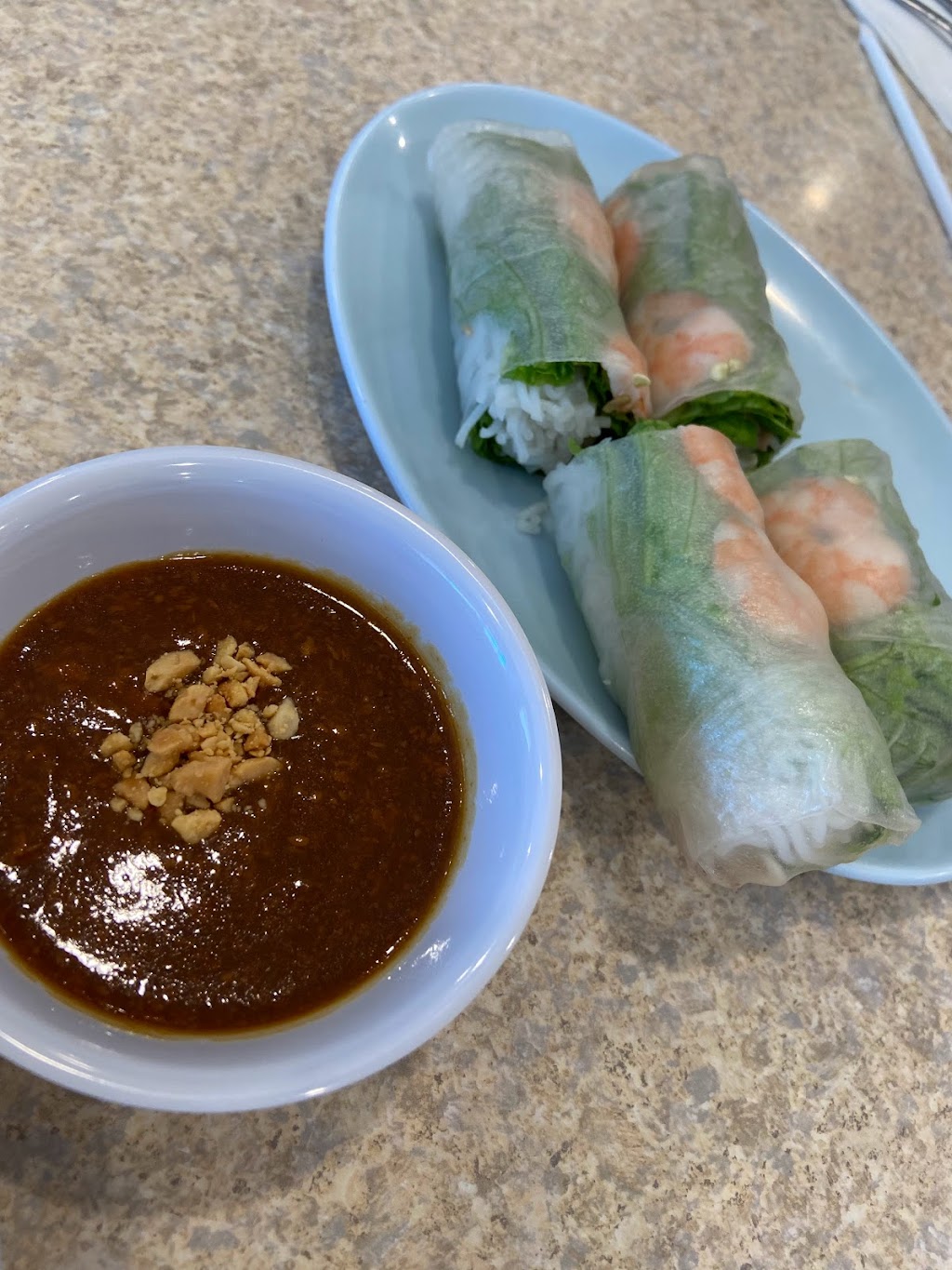 Vietnamese & Chinese Noodle House | 600 E 8th St #5, National City, CA 91950, USA | Phone: (619) 477-5643