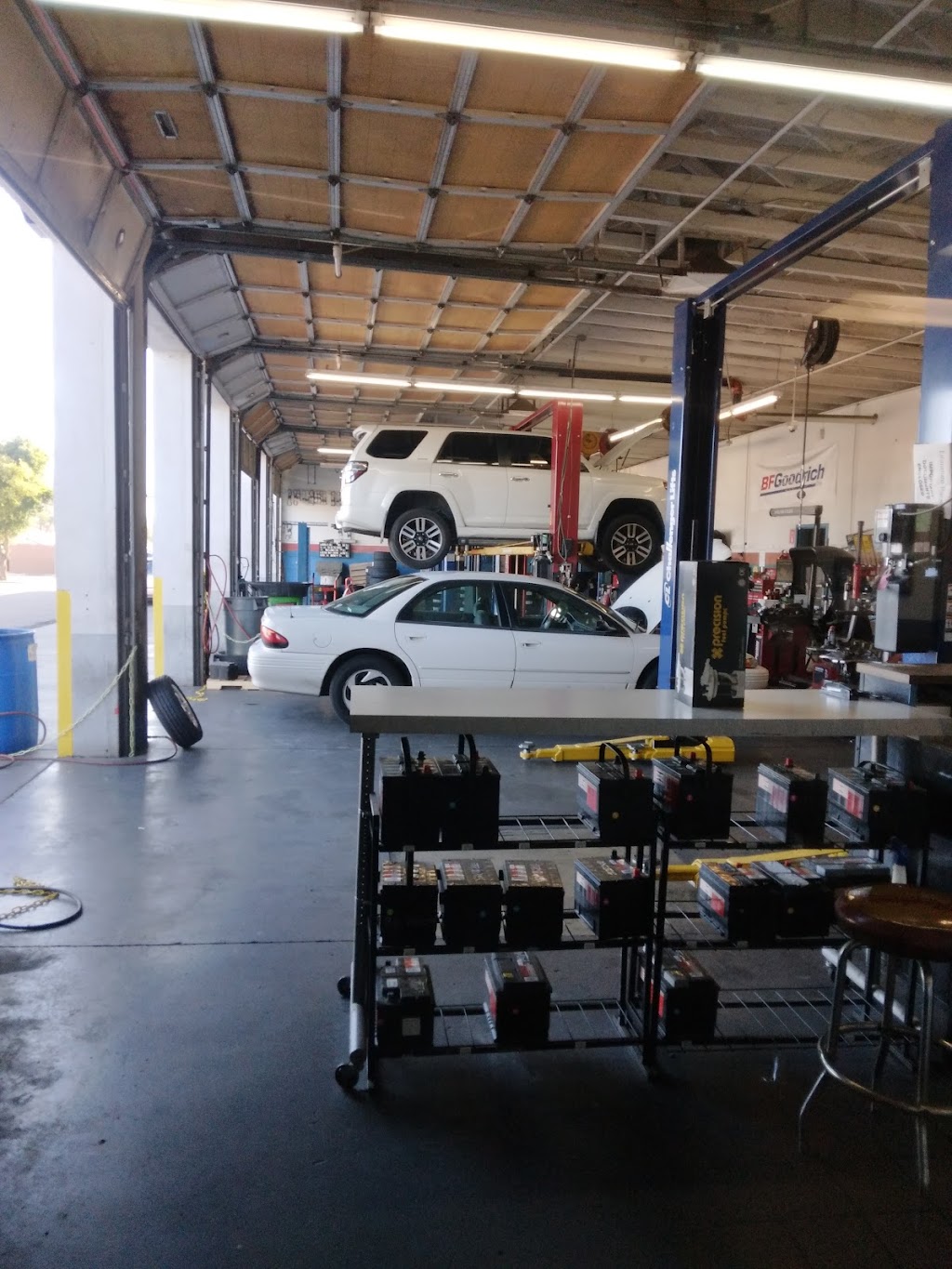 Pep Boys | 10894 N 67th Ave, Glendale, AZ 85304, USA | Phone: (623) 878-7887