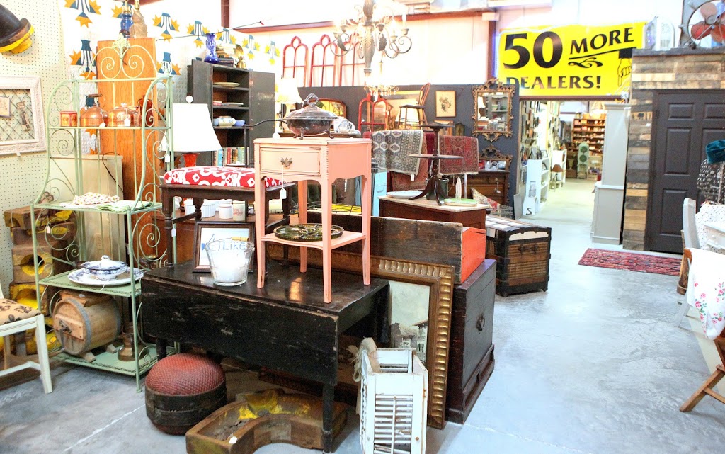 Chelsea Antique Mall | 14569 US-280, Chelsea, AL 35043 | Phone: (205) 678-2151