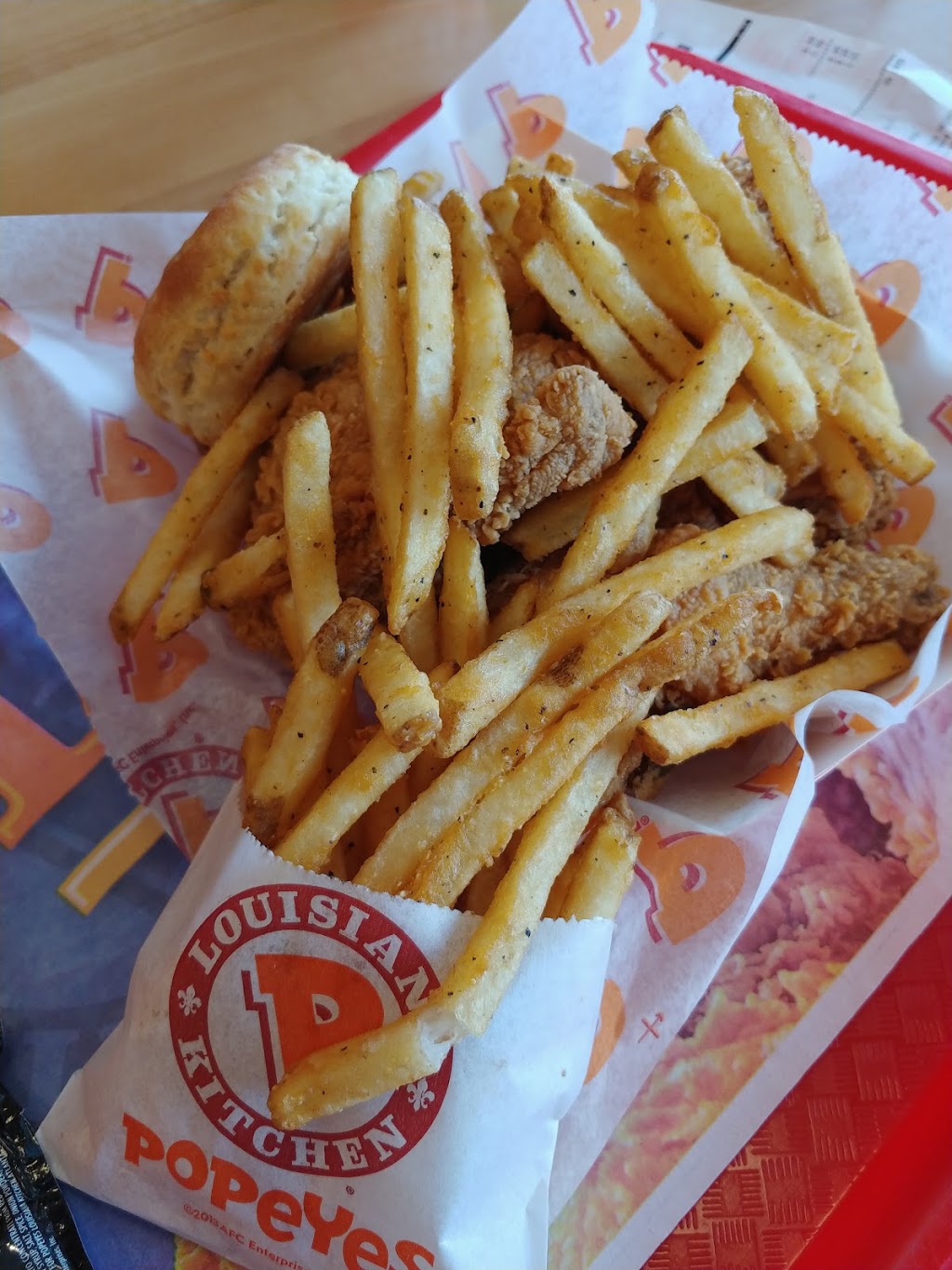 Popeyes Louisiana Kitchen | 1445 John F. Kennedy Blvd, North Bergen, NJ 07047, USA | Phone: (201) 348-8768