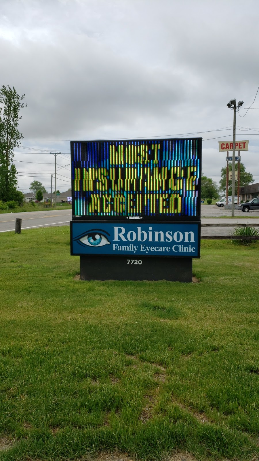 Robinson Family Eyecare Clinic | 7720 Bluffton Rd, Fort Wayne, IN 46809, USA | Phone: (260) 203-5905