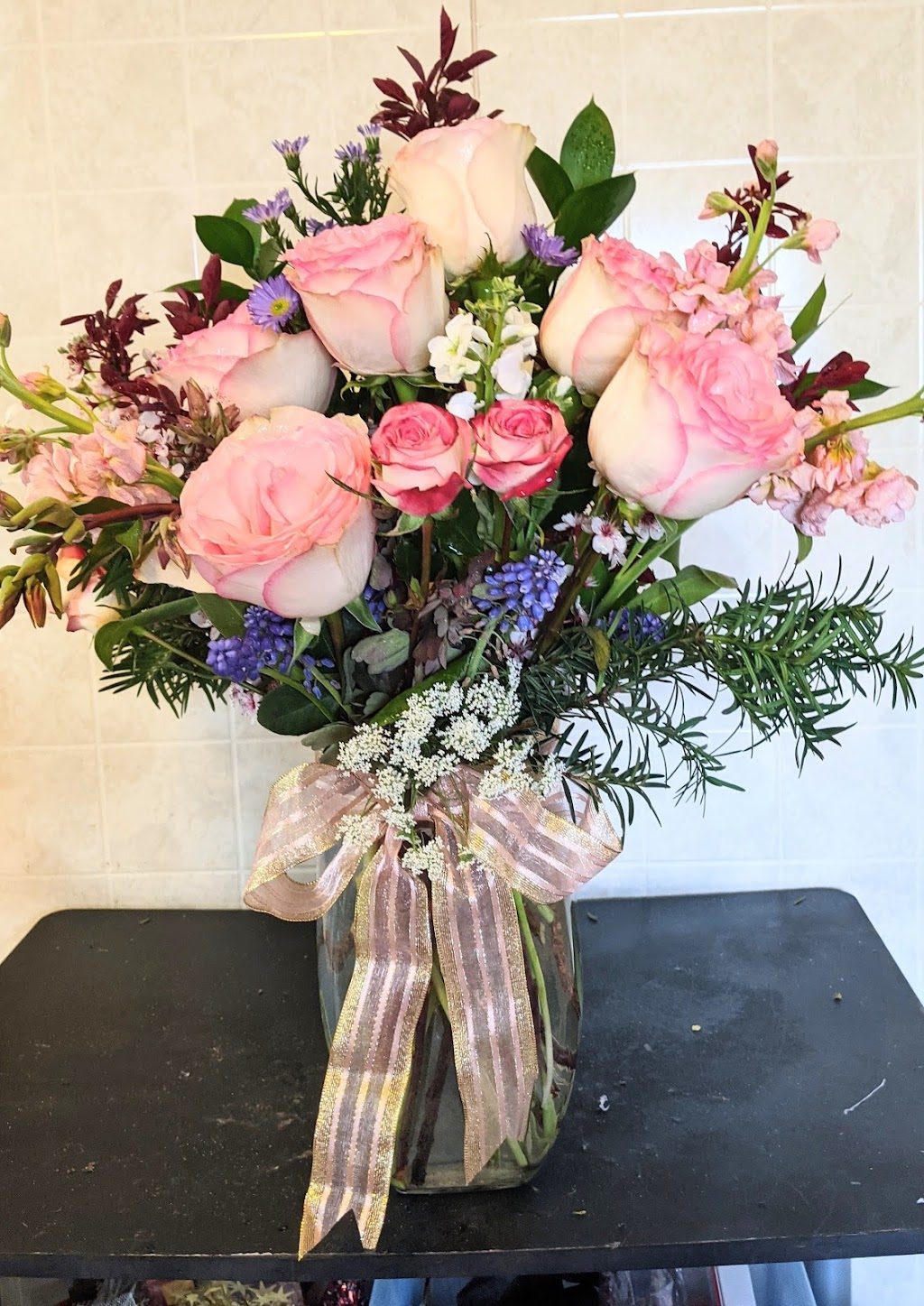 Just Bouquets | 310 Locust St, Panama, NE 68419, USA | Phone: (402) 430-2559