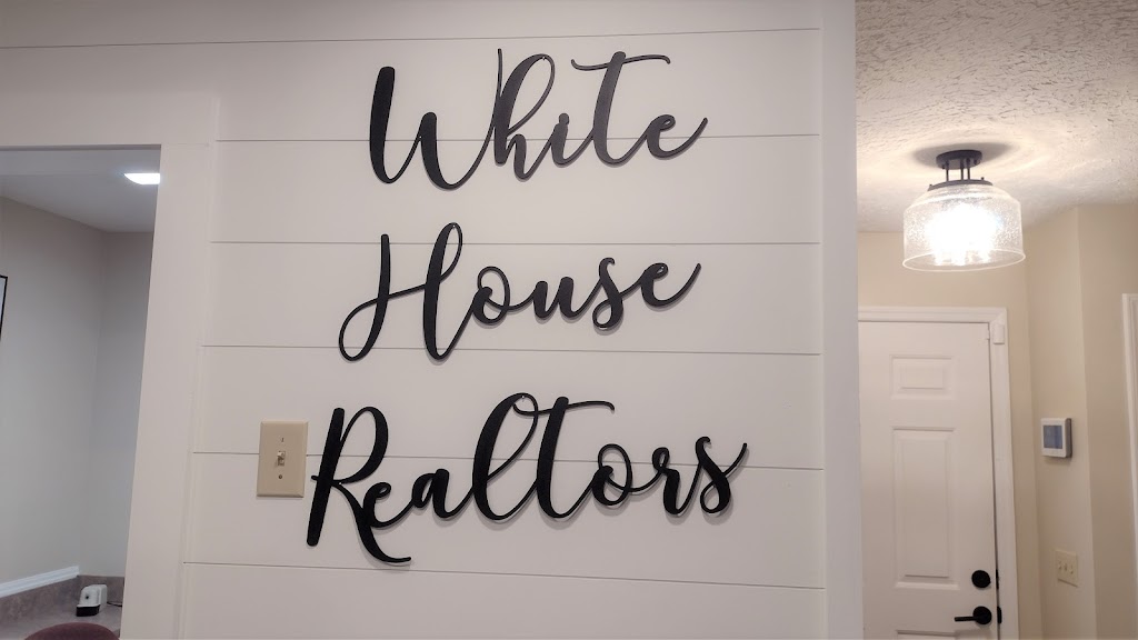 White House Realtors, LLC. | 2637 Hwy, US-31W, White House, TN 37188 | Phone: (615) 672-0302