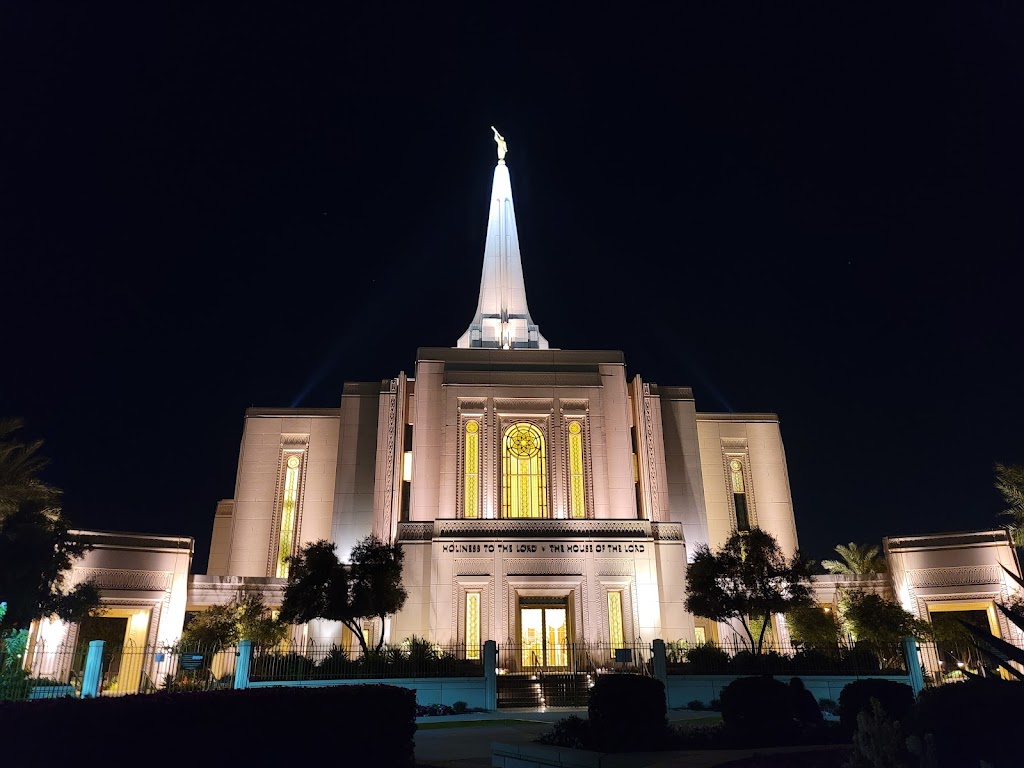 Gilbert Arizona Temple | 3301 S Greenfield Rd, Gilbert, AZ 85297, USA | Phone: (480) 822-5000