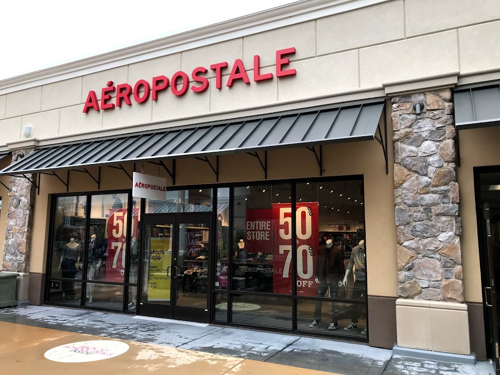 Aéropostale | 1600 Premium Outlets Blvd, Norfolk, VA 23502, USA | Phone: (757) 673-2744