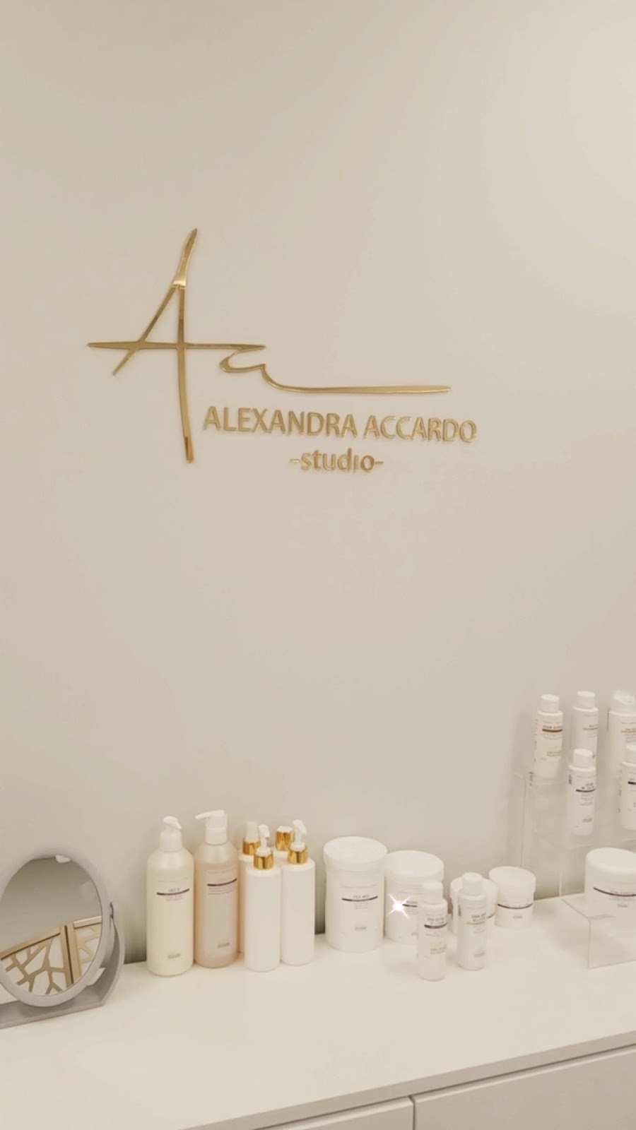 Alexandra Accardo Studio | 217 Wall St, Huntington, NY 11743, USA | Phone: (631) 791-3490