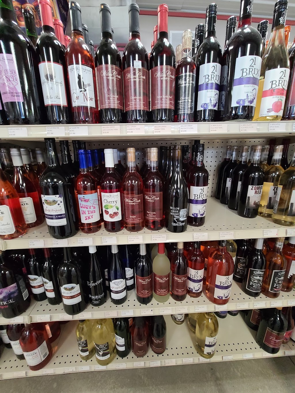 Sheridan Liquor And Wine | 3301 US-20, Dunkirk, NY 14048, USA | Phone: (716) 679-4600