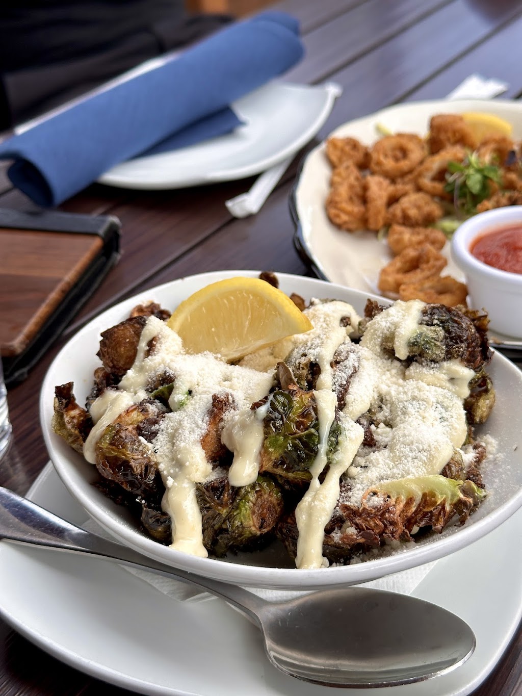 Two60 Kitchen + Bar | 260 Pittman Rd, Fairfield, CA 94534, USA | Phone: (707) 759-2463