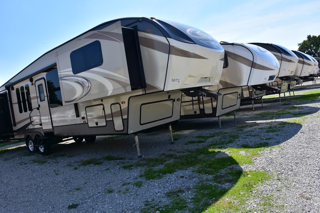 Moores RV | 34155 Lorain Rd, North Ridgeville, OH 44039, USA | Phone: (440) 327-6911