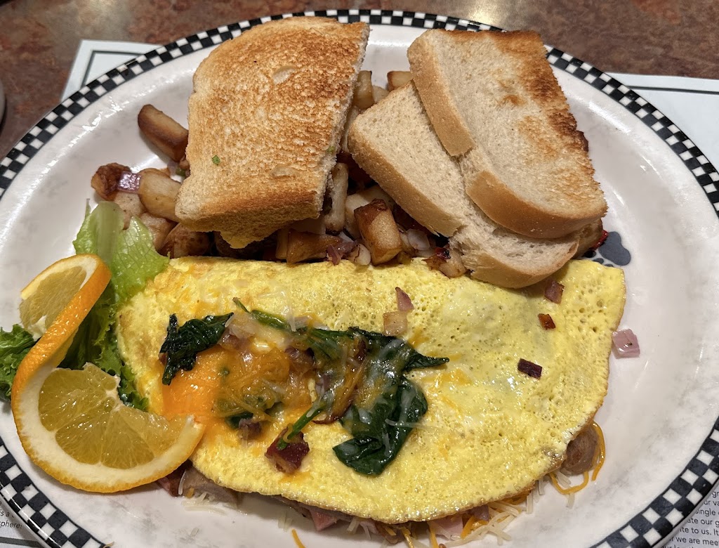 Black Bear Diner Woodland | 1530 E Main St, Woodland, CA 95776, USA | Phone: (530) 406-8762