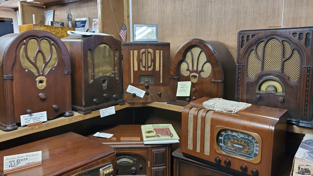 Antique Radio Warehouse | Berea, KY 40403, USA | Phone: (859) 661-2819