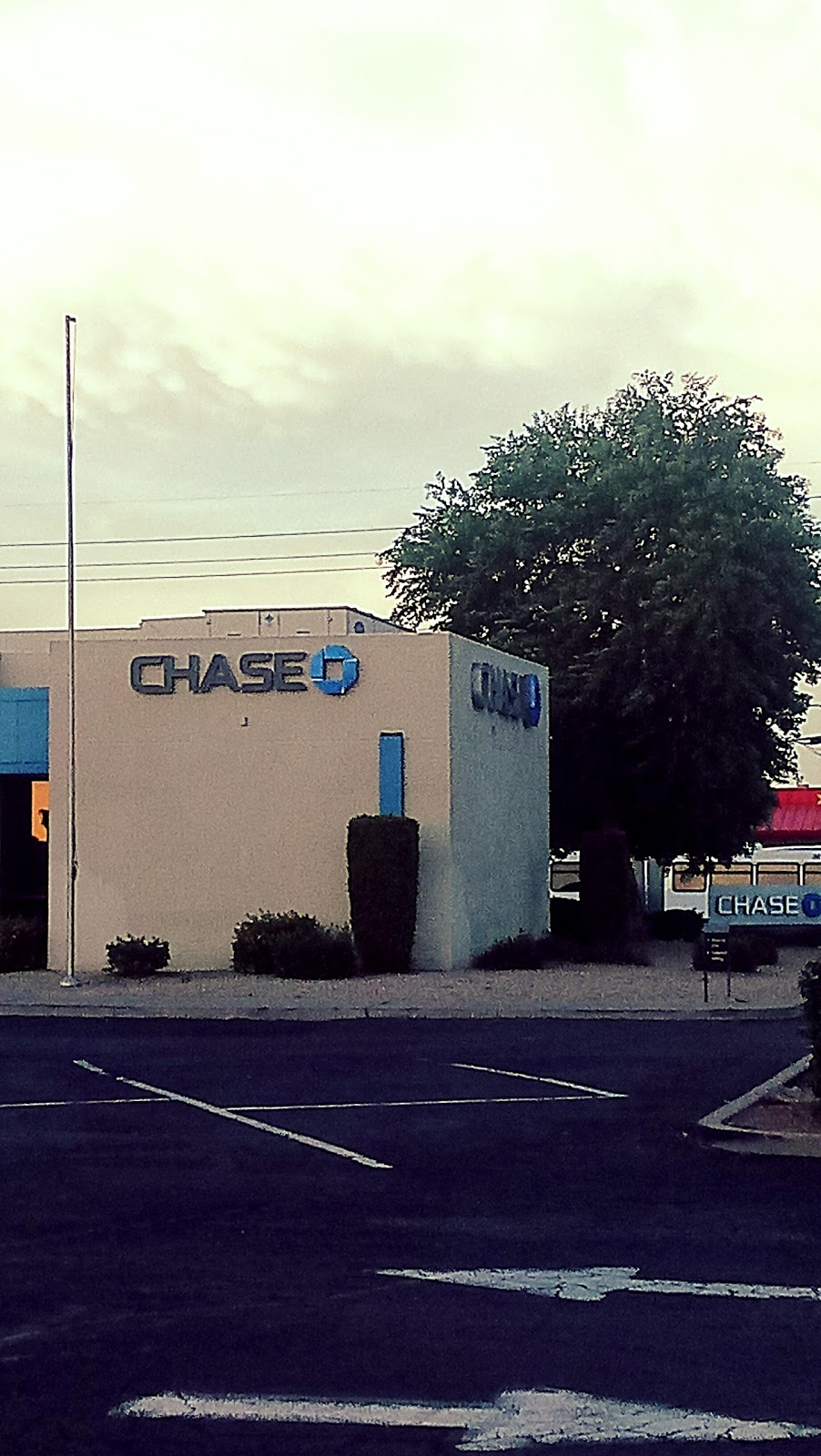 Chase Bank | 3502 W Bell Rd, Glendale, AZ 85308, USA | Phone: (602) 589-3957