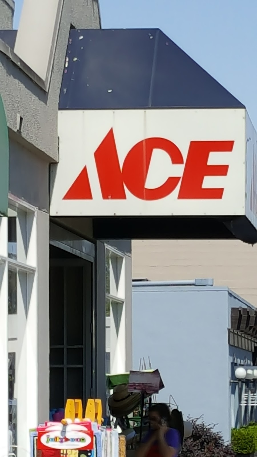 Burlingame Ace Hardware | 235 Park Rd, Burlingame, CA 94010, USA | Phone: (650) 340-1818