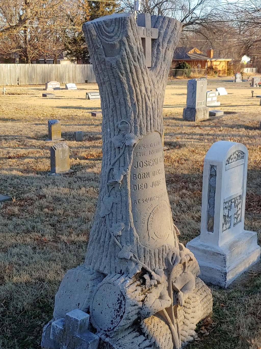 Saint Marys Cemetery | 1938 E 12th Ave, Winfield, KS 67156, USA | Phone: (620) 221-5500