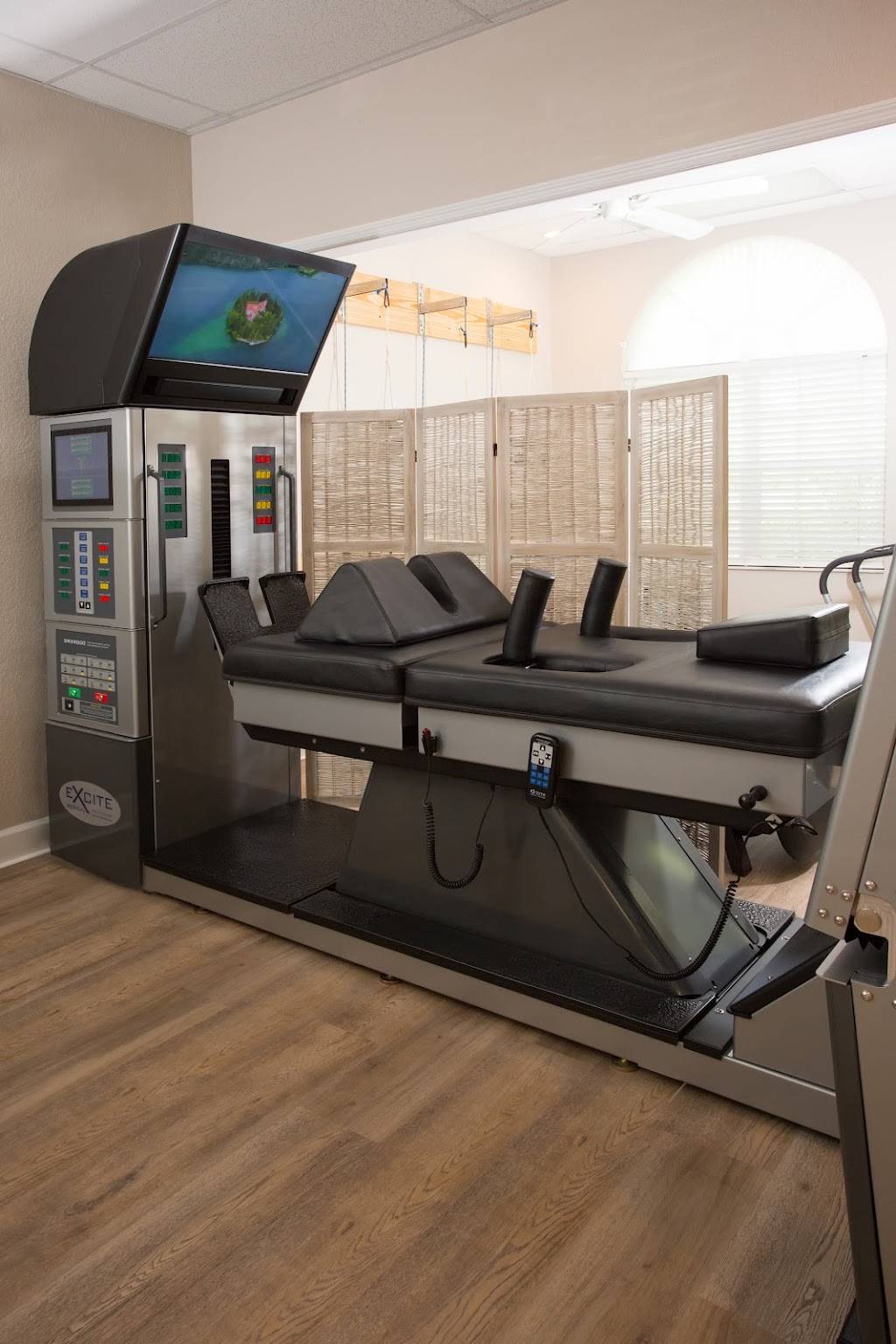 Venice Village Chiropractic Clinic | 4140 Woodmere Park Blvd #2, Venice, FL 34293, USA | Phone: (941) 497-7424