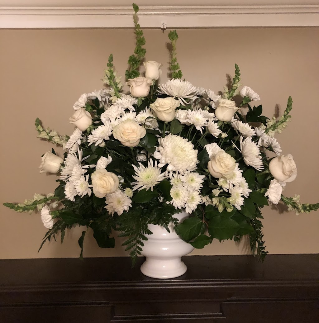 Five Oaks Florist | 1038 Killian Hill Rd SW, Lilburn, GA 30047, USA | Phone: (770) 717-0517