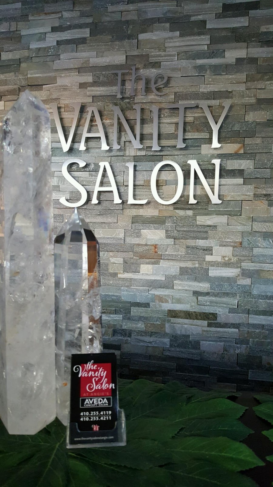 The Vanity Salon | 3905 Mountain Rd, Pasadena, MD 21122, USA | Phone: (410) 255-4119