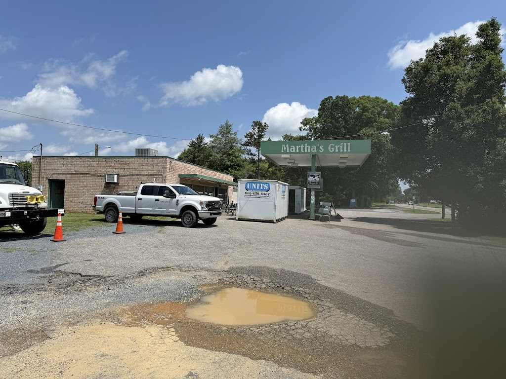 Marthas Grill | 220 S Main St, Star, NC 27356, USA | Phone: (910) 428-1417