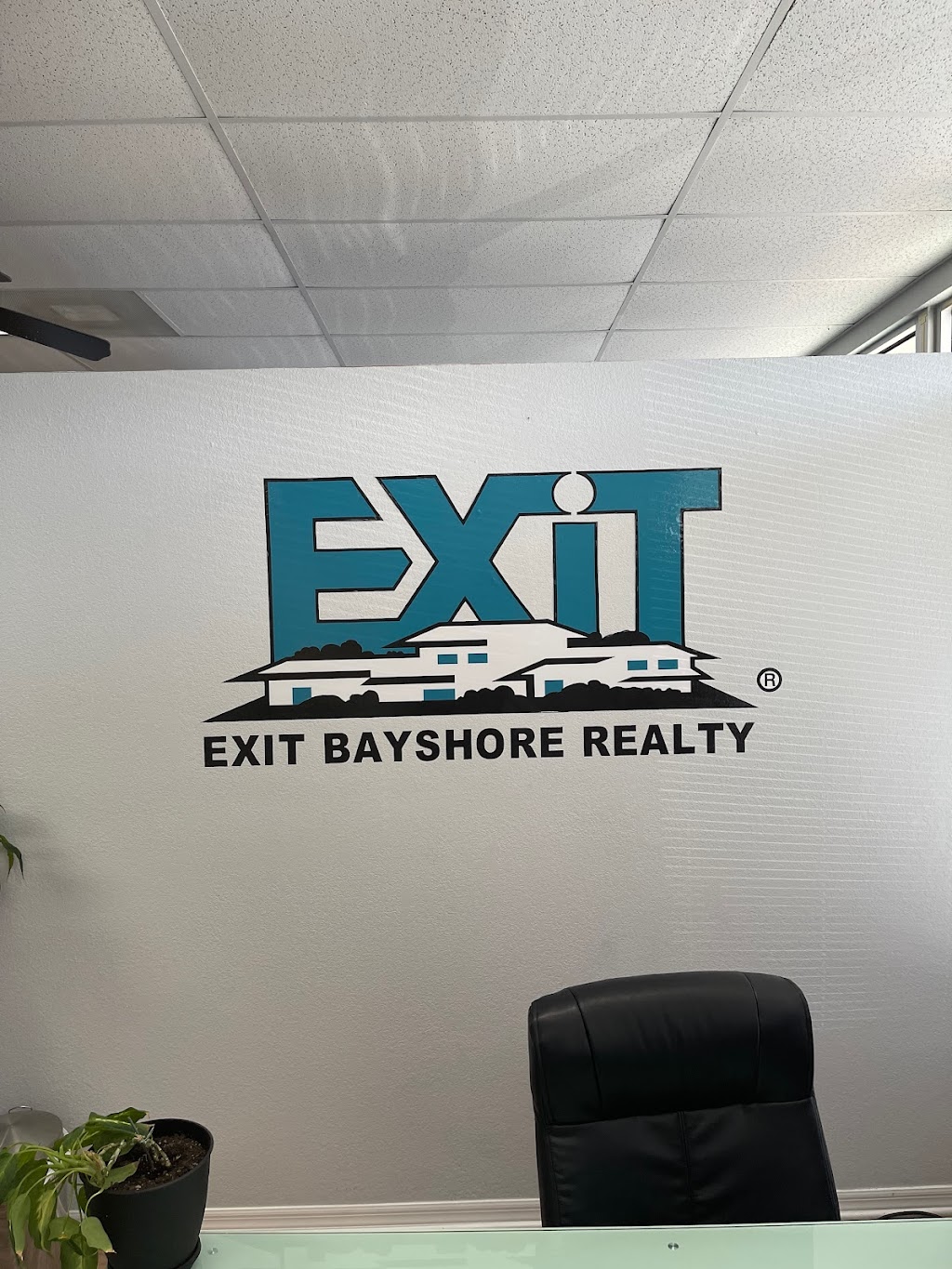EXIT Bayshore Realty | 5801 S Dale Mabry Hwy, Tampa, FL 33611, USA | Phone: (813) 839-6869