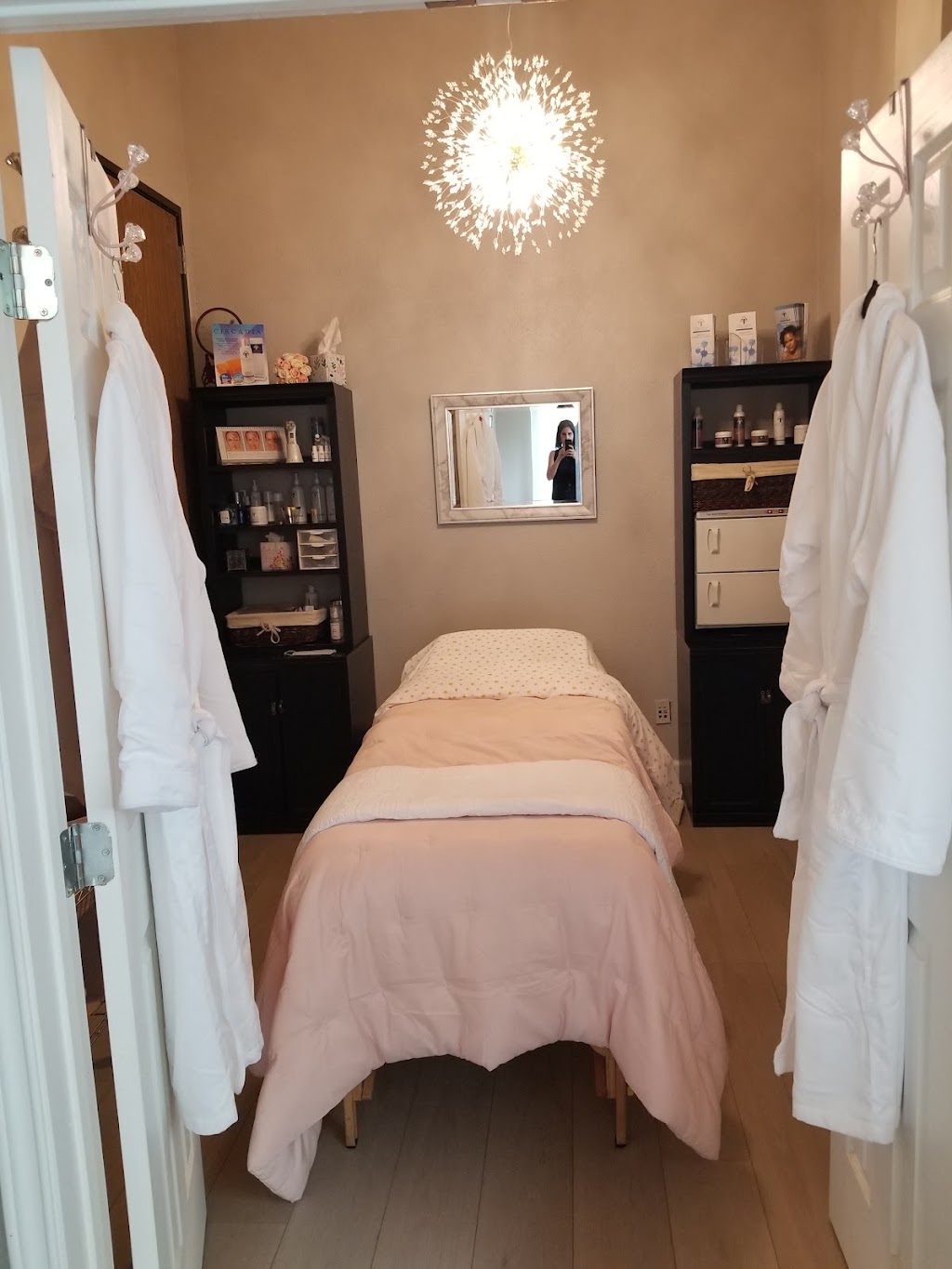 Grace Facial Studio | 16746 Fitzhugh Rd Suite 104, Dripping Springs, TX 78620, USA | Phone: (512) 909-4515