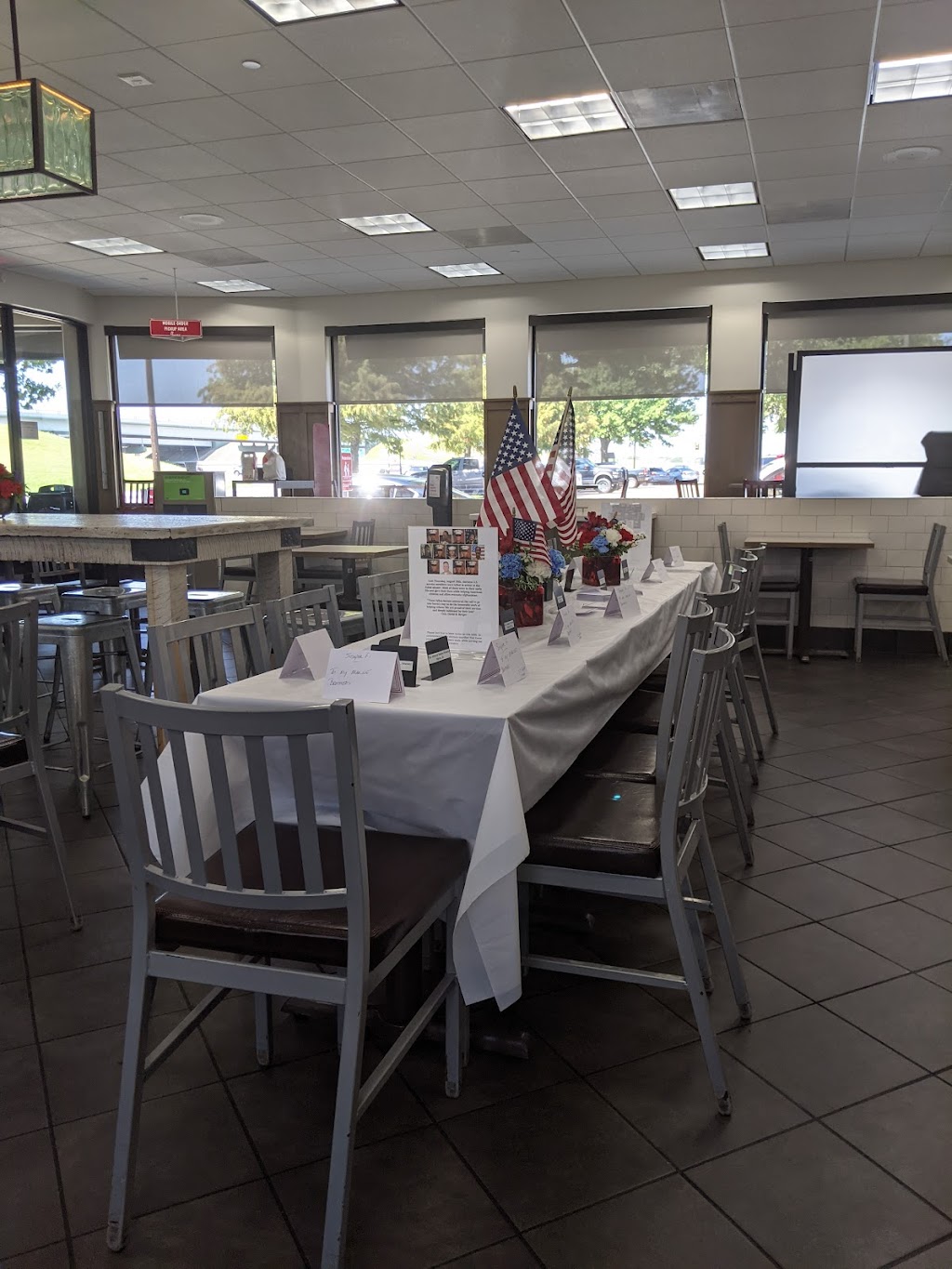 Chick-fil-A | 996 US-287, Waxahachie, TX 75165, USA | Phone: (972) 937-1504