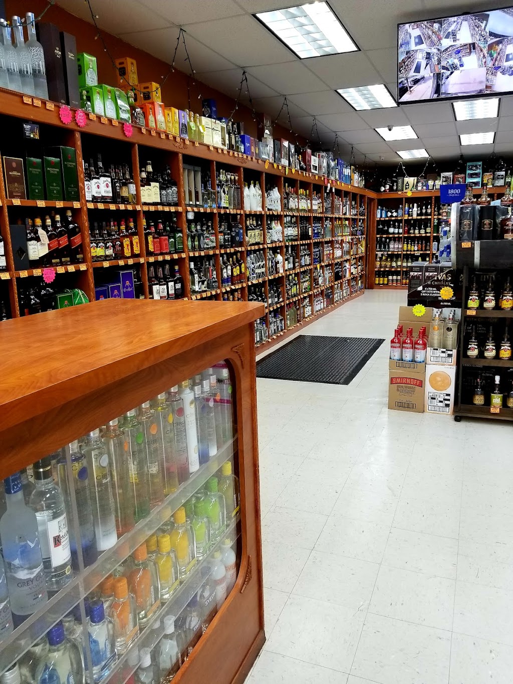 Woodland Discount Liquor | 51-10 31st Ave, Queens, NY 11377, USA | Phone: (718) 274-7727