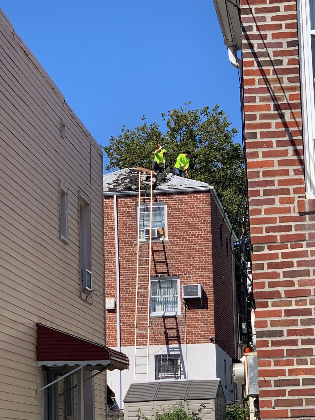 Tom Holden Roofing | 44-03 48th Ave #270, Queens, NY 11377, USA | Phone: (718) 314-0649