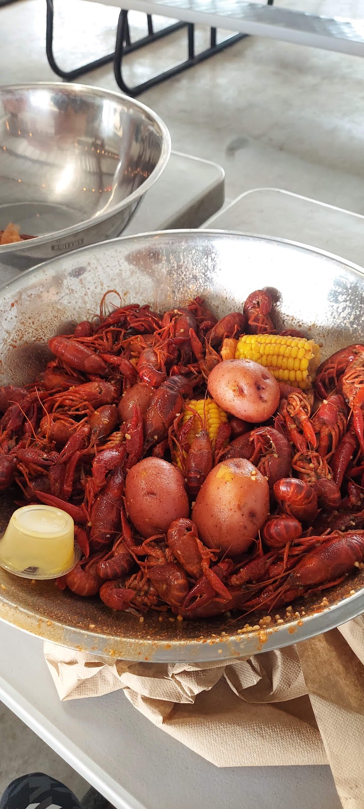 Overall Crawfish and Seafood | 23193 FM 1485, New Caney, TX 77357, USA | Phone: (832) 784-4727