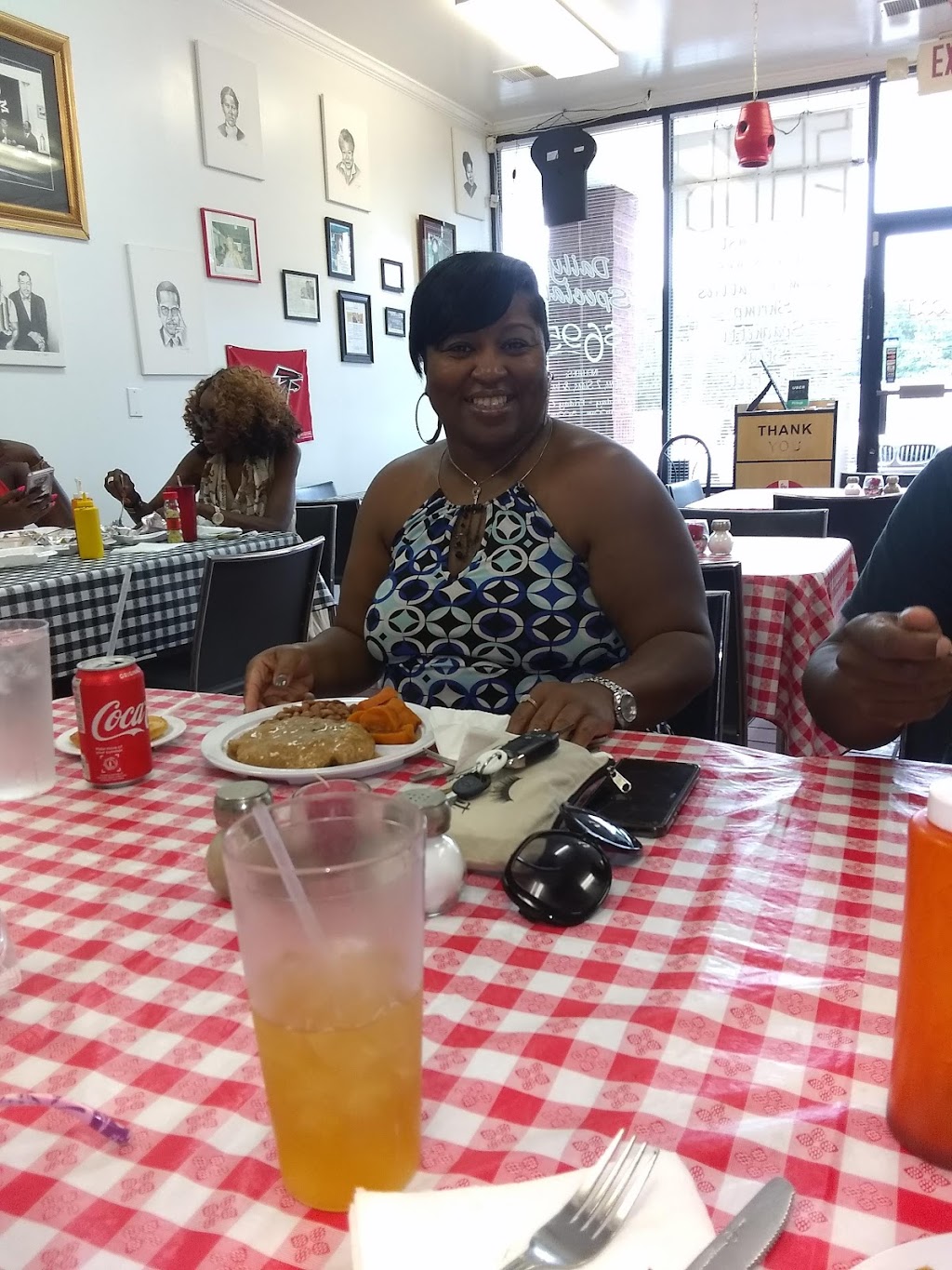 Ms Movales Eatery Soul Food | 1250 GA-138, Riverdale, GA 30296, USA | Phone: (770) 471-3447