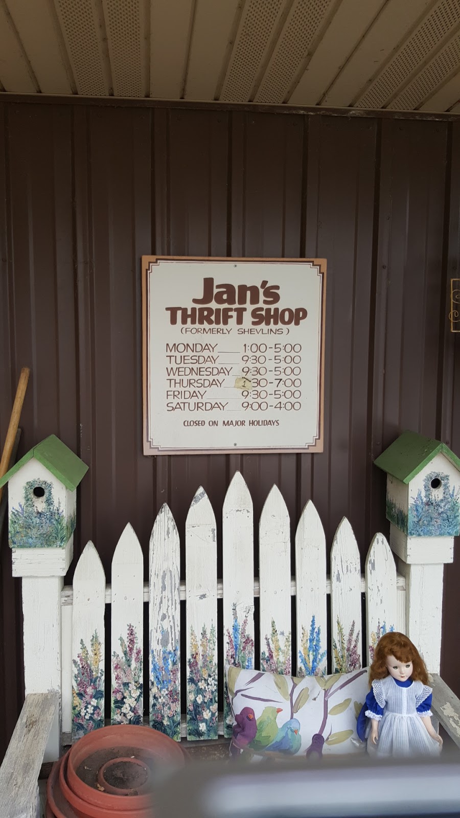 Jans Thrift Shop | 1822 Western Ave NW, Faribault, MN 55021, USA | Phone: (507) 334-7480