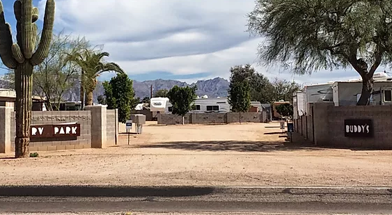 Buddys RV Park | 1665 S Meridian Rd, Apache Junction, AZ 85120, USA | Phone: (480) 625-1546