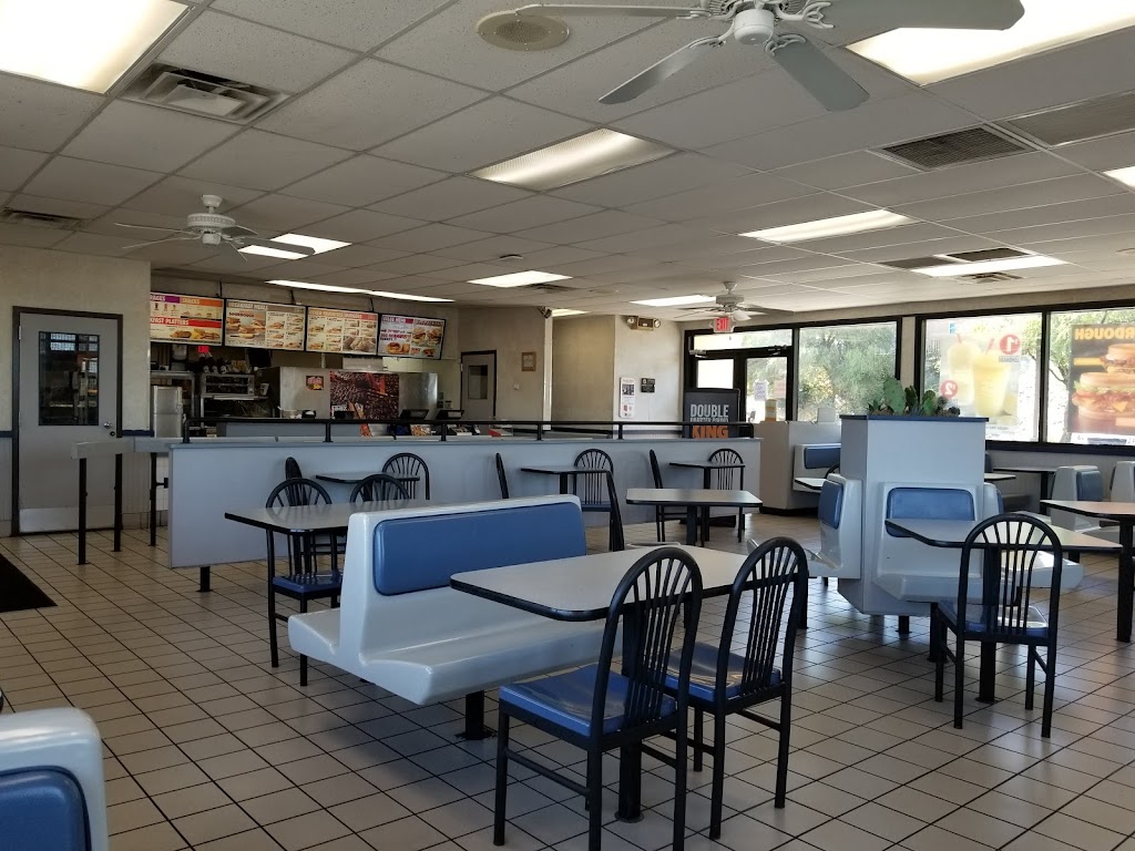 Burger King | 15320 N Oracle Rd, Tucson, AZ 85739, USA | Phone: (520) 825-2899