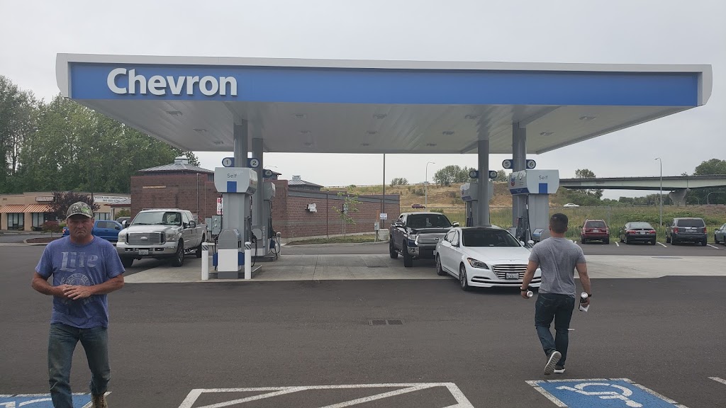 CHEVRON | 1955 Belmont Loop, Woodland, WA 98674, USA | Phone: (360) 841-8352